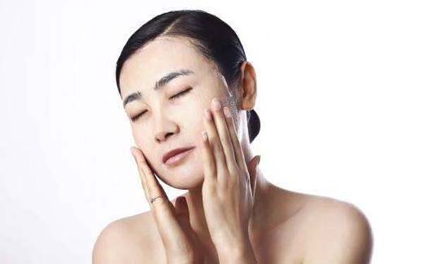 做完光子<a href=http://m.f3bb6.cn/listinfo-770-0.html target=_blank class=infotextkey>嫩膚</a>后的注意事項