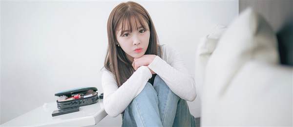 透明質(zhì)酸<a href=http://m.f3bb6.cn/listinfo-645-0.html target=_blank class=infotextkey>豐蘋(píng)果肌</a>多久恢復(fù)自然?,顳部填充