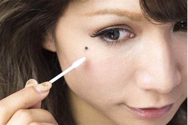 <a href=http://m.f3bb6.cn/listinfo-767-0.html target=_blank class=infotextkey>祛痣</a>后應注意什么