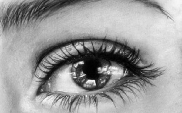 全切和埋線重瞼術的表現對策