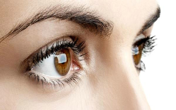 做倒睫手術(shù)多少錢