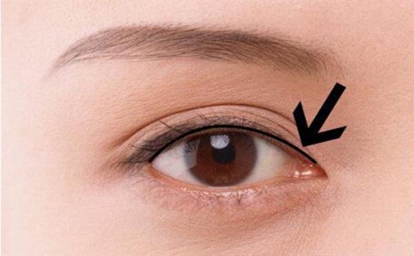 紋<a href=http://m.f3bb6.cn/listinfo-705-0.html target=_blank class=infotextkey>美瞳線</a>注意事項