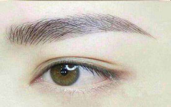 為什么說<a href=http://m.f3bb6.cn/listinfo-655-0.html target=_blank class=infotextkey>切眉</a>術能一舉兩得？