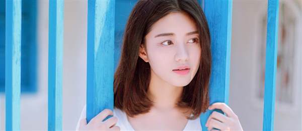 人造酒窩手術的大小能決定嗎