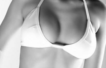 進口硅膠<a href=http://m.f3bb6.cn/listinfo-618-0.html target=_blank class=infotextkey>隆胸</a>多少錢