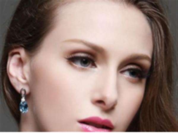 無痕<a href=http://m.f3bb6.cn/listinfo-711-0.html target=_blank class=infotextkey>開眼角</a>多少錢