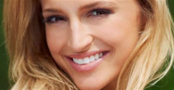 做<a href=http://m.f3bb6.cn/listinfo-829-0.html target=_blank class=infotextkey>烤瓷牙</a>痛不痛