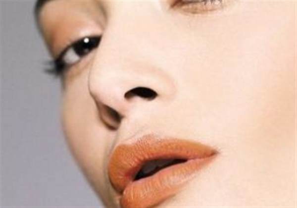 透明質酸<a href=http://m.f3bb6.cn/listinfo-737-0.html target=_blank class=infotextkey>隆鼻</a>會有危害嗎