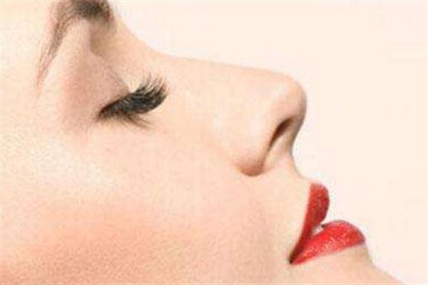 透明質酸<a href=http://m.f3bb6.cn/listinfo-737-0.html target=_blank class=infotextkey>隆鼻</a>手術一般好嗎